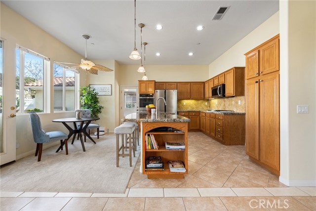 Detail Gallery Image 19 of 62 For 710 Greyfield Ct, Fallbrook,  CA 92028 - 4 Beds | 3 Baths