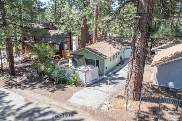 Detail Gallery Image 14 of 60 For 41318 Oak St, Big Bear Lake,  CA 92315 - 2 Beds | 1/1 Baths
