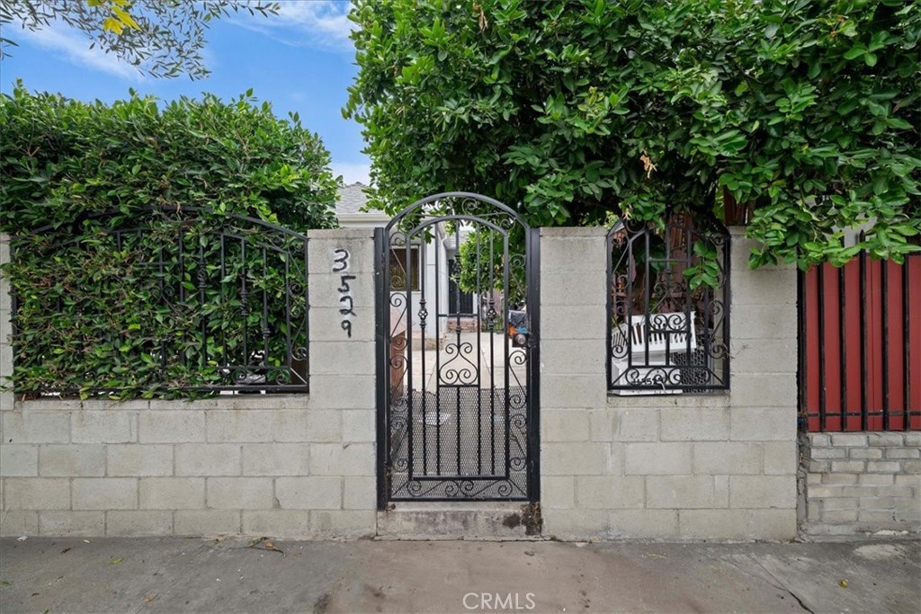MLS #OC26104217 image #2