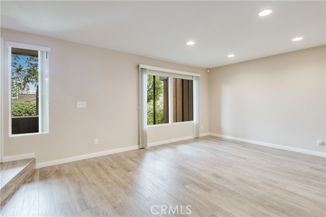 Detail Gallery Image 7 of 30 For 1637 Westmont, San Pedro,  CA 90732 - 3 Beds | 2/1 Baths