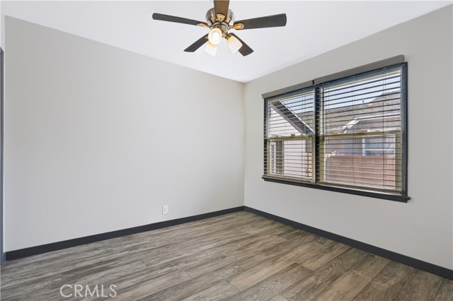 11619 Tarron Avenue photo 18