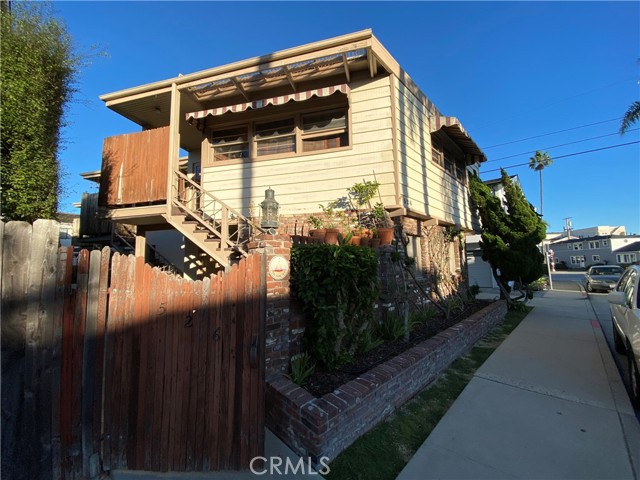 Front Image Thumbnail for CRLG26170204