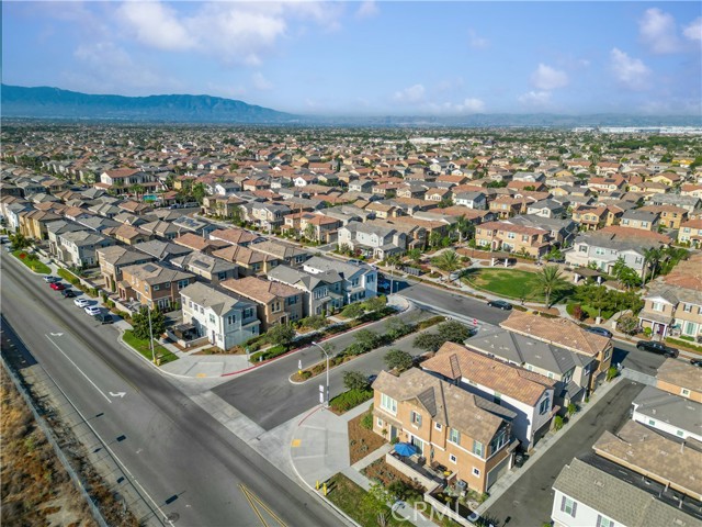 Detail Gallery Image 36 of 46 For 5950 Silveira St, Corona,  CA 92880 - 4 Beds | 3/1 Baths