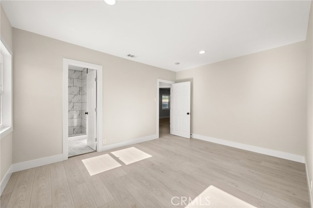 709 E 9th Street, Pomona CA: https://media.crmls.org/medias/8f15f2f0-4439-43bf-90a5-ca94ffa30103.jpg