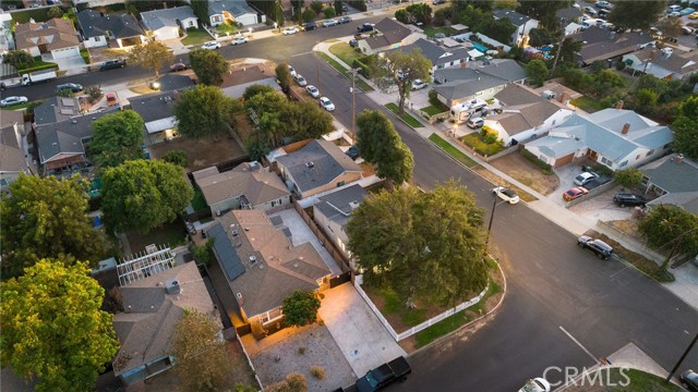 Detail Gallery Image 32 of 32 For 14754 Bassett St, Van Nuys,  CA 91405 - – Beds | – Baths