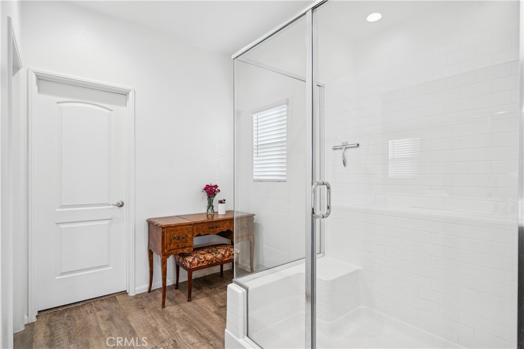 MLS #OC25259343 image #17