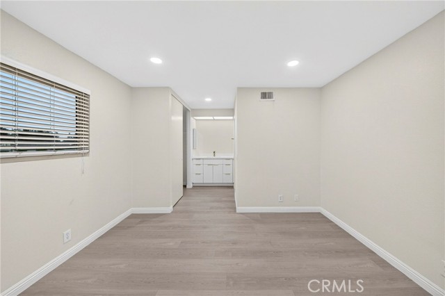 Detail Gallery Image 25 of 34 For 11360 166th #10,  Cerritos,  CA 90703 - 2 Beds | 1/1 Baths