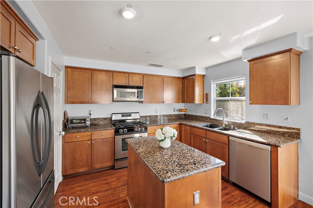 Detail Gallery Image 6 of 24 For 73 Platinum, Ladera Ranch,  CA 92694 - 2 Beds | 2/1 Baths