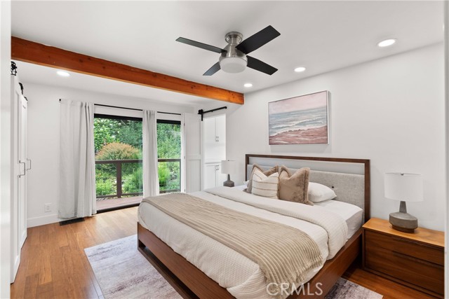 Detail Gallery Image 10 of 34 For 645 Griffith Way, Laguna Beach,  CA 92651 - 3 Beds | 3 Baths