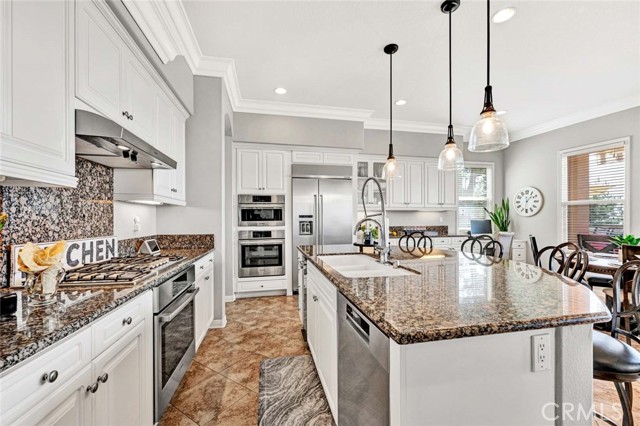 Detail Gallery Image 16 of 75 For 2710 E Vista Ridge, Orange,  CA 92867 - 5 Beds | 4/1 Baths