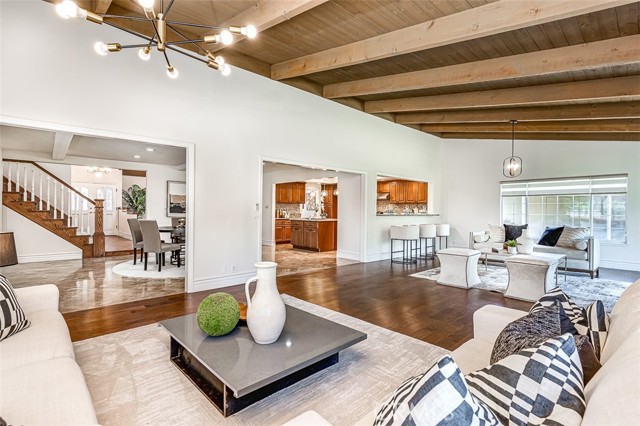 756 N Malden Avenue, Fullerton CA: https://media.crmls.org/medias/8f1a28e9-5c47-4b04-98d2-bbf51b5dae9f.jpg