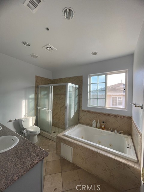 Detail Gallery Image 14 of 15 For 826 N Monterey St #D,  Alhambra,  CA 91801 - 3 Beds | 2 Baths