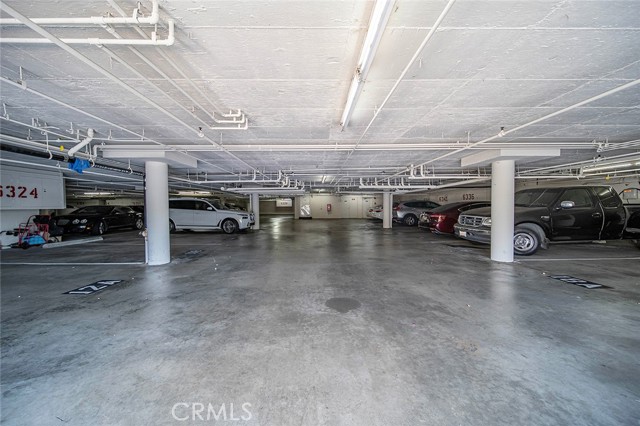6322 Riviera Cir., Long Beach CA: https://media.crmls.org/medias/8f1bdfd9-02eb-40f2-ae5e-7ceebad33e1c.jpg