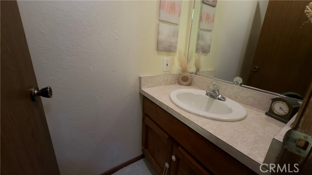 25248 Robinson Road, Willits CA: https://media.crmls.org/medias/8f1be725-2d13-4050-abad-fbb9ba6c68ba.jpg