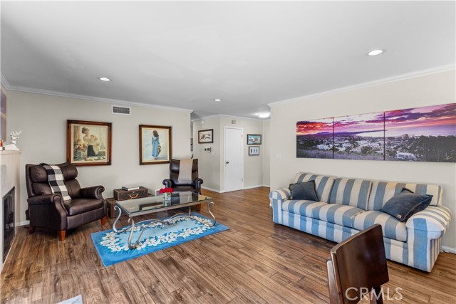 Detail Gallery Image 11 of 34 For 8674 Vine Valley, Sun Valley,  CA 91352 - 3 Beds | 2 Baths