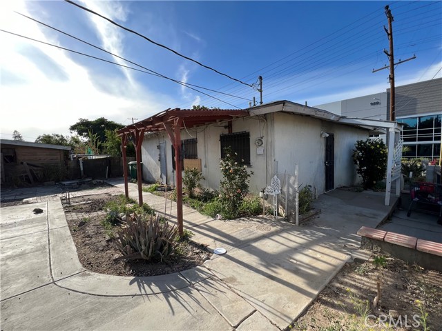 924 E 3rd Street, Corona, CA, 92879 924 E 3rd Street, Corona, CA, 92879