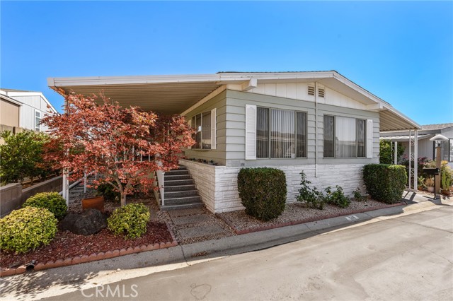 4095 Fruit St, La Verne, CA 91750