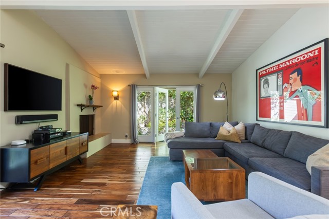 Detail Gallery Image 21 of 60 For 11922 Sunshine Ter, Studio City,  CA 91604 - 3 Beds | 2 Baths