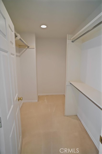 Detail Gallery Image 17 of 32 For 19201 Castlebay Ln, Porter Ranch,  CA 91326 - 3 Beds | 3 Baths