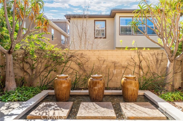 Detail Gallery Image 28 of 53 For 94 Swift, Irvine,  CA 92618 - 4 Beds | 4/1 Baths