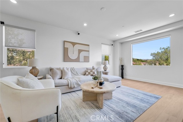 Detail Gallery Image 26 of 75 For 520 N Bardsdale Pl, Brea,  CA 92821 - 5 Beds | 5/1 Baths