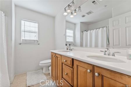 Detail Gallery Image 8 of 11 For 15601 N Peak, Fontana,  CA 92336 - 4 Beds | 3 Baths