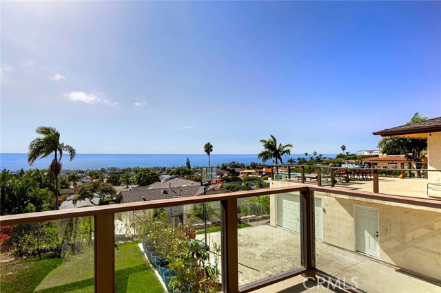 Detail Gallery Image 10 of 15 For 206 E Avenida Ramona, San Clemente,  CA 92672 - 5 Beds | 4/1 Baths