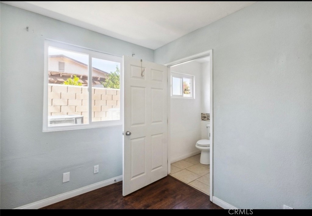 MLS #DW25251305 image #11