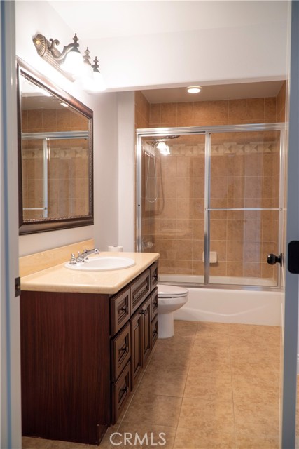 Detail Gallery Image 22 of 24 For 2454 Oswego St #103,  Pasadena,  CA 91107 - 3 Beds | 2/1 Baths