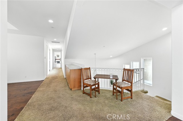 4931 Shoreline Way, Oxnard CA: https://media.crmls.org/medias/8f21f57e-7e4a-41f0-95e4-13724ddcdd63.jpg