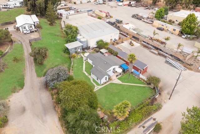 748 Garrett Lane, Arroyo Grande CA: https://media.crmls.org/medias/8f22257c-b728-4f7c-be12-671e24087a83.jpg