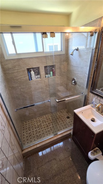 Detail Gallery Image 25 of 28 For 11223 Stagg, Sun Valley,  CA 91352 - 3 Beds | 2 Baths