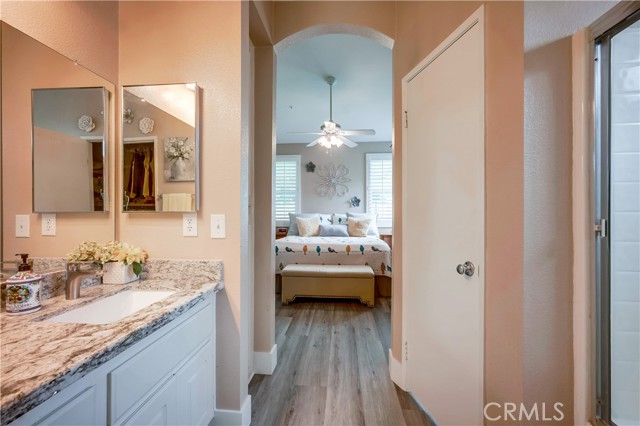 11327 La Brisa Circle, Fontana CA: https://media.crmls.org/medias/8f231f33-f5f6-4fcf-964e-346d726cdba6.jpg