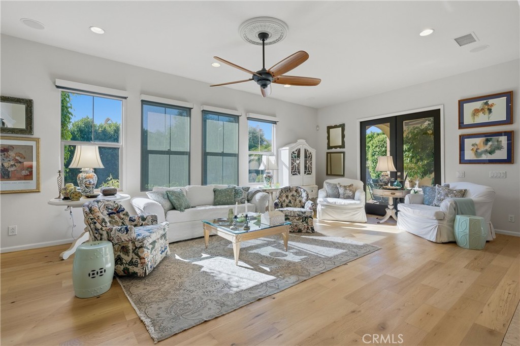 MLS #OC25259199 image #14