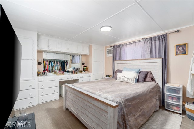 Detail Gallery Image 19 of 30 For 17455 Marygold, Bloomington,  CA 92316 - 1 Beds | 1 Baths