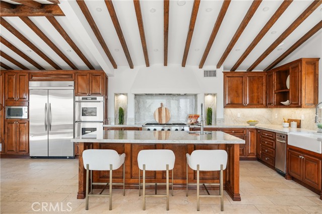2516 Temple Hills Drive, Laguna Beach CA: https://media.crmls.org/medias/8f2696f5-7a5f-44cf-a27b-3dae63d3a3f6.jpg