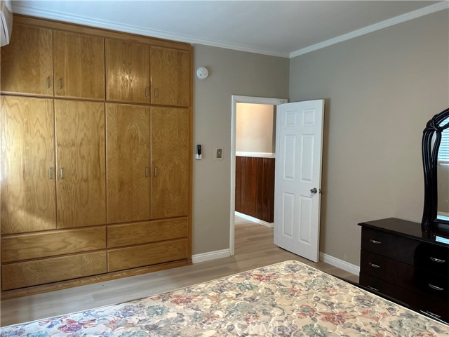 2249 Harwood Street, Los Angeles CA: https://media.crmls.org/medias/8f26ce38-5d96-4d14-a2a2-986317e04bc1.jpg