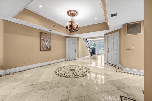 Detail Gallery Image 10 of 74 For 1026 Rancho Rd, Arcadia,  CA 91006 - 8 Beds | 9/1 Baths