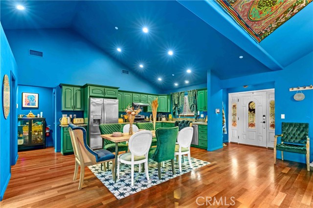 Detail Gallery Image 22 of 52 For 1253 Golden Rule, Lake Arrowhead,  CA 92352 - 4 Beds | 2/1 Baths