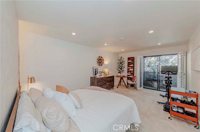 Detail Gallery Image 25 of 35 For 1940 N Highland, Los Angeles,  CA 90068 - 2 Beds | 2 Baths