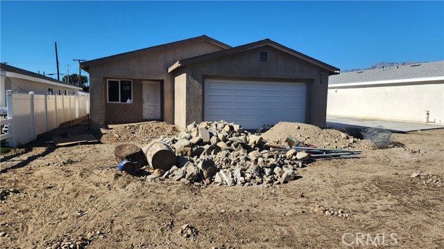 8258 Bennett Ave, Fontana, CA 92335