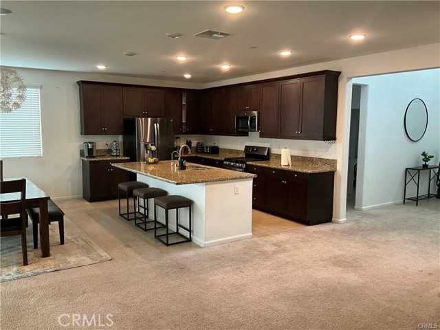 Detail Gallery Image 5 of 26 For 1461 Pluto Ct, Beaumont,  CA 92223 - 4 Beds | 3 Baths