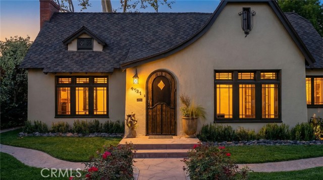 Detail Gallery Image 2 of 66 For 4721 Somerset, Riverside,  CA 92507 - 4 Beds | 2 Baths