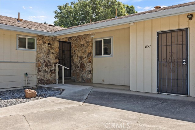 657 Villa Drive, Chico CA: https://media.crmls.org/medias/8f283a2c-989f-457b-9105-7bb910a44577.jpg