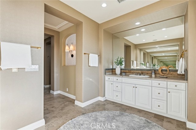 3 Coral Cay, Newport Coast CA: https://media.crmls.org/medias/8f28cb19-7fa7-40f1-be40-366336b024f5.jpg