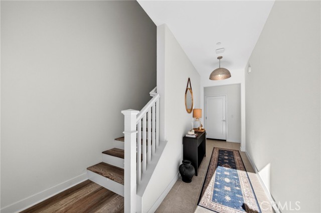 Detail Gallery Image 5 of 34 For 1884 S Westside, Anaheim,  CA 92805 - 4 Beds | 3/1 Baths