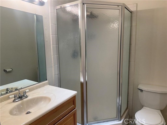 1022 Irving Avenue, 3 photo 12
