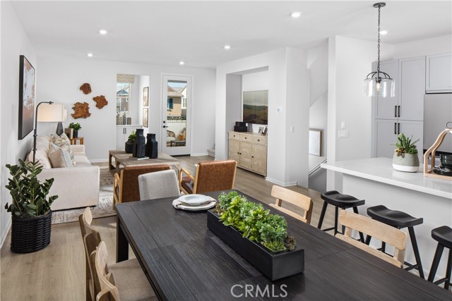 16351 Sandpiper Avenue, Chino CA: https://media.crmls.org/medias/8f2a8221-fded-4152-ac13-8669c36d0b86.jpg