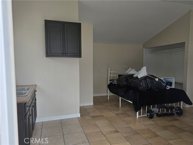 123 E Gage Avenue, Los Angeles CA: https://media.crmls.org/medias/8f2c0b1e-a400-412a-90ad-d7594d858161.jpg