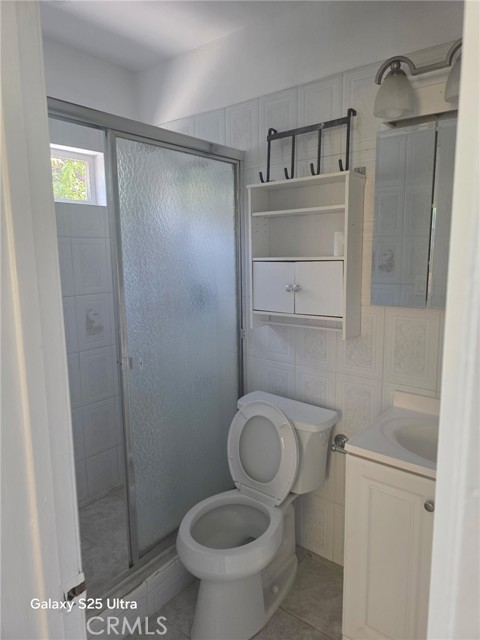 Detail Gallery Image 16 of 18 For 521 E Valencia Ave a,  Burbank,  CA 91501 - 2 Beds | 2 Baths